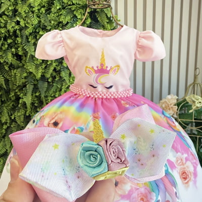 Vestido Infantil Unicórnio Rosa e Acompanha a Tiara Luxo
