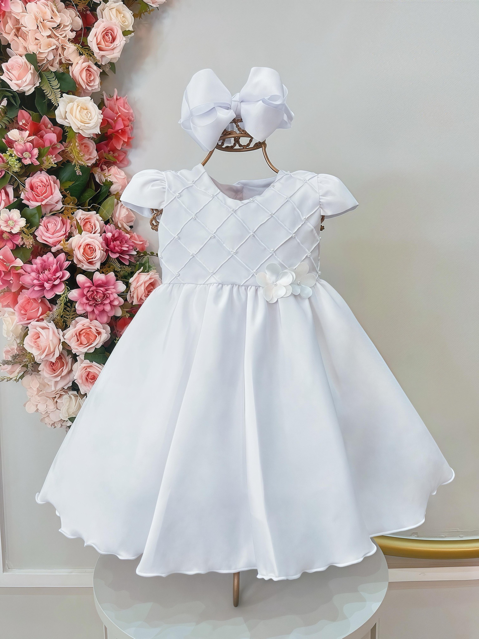Vestido Bebê Branco Busto Com Nervuras Batizado Luxo