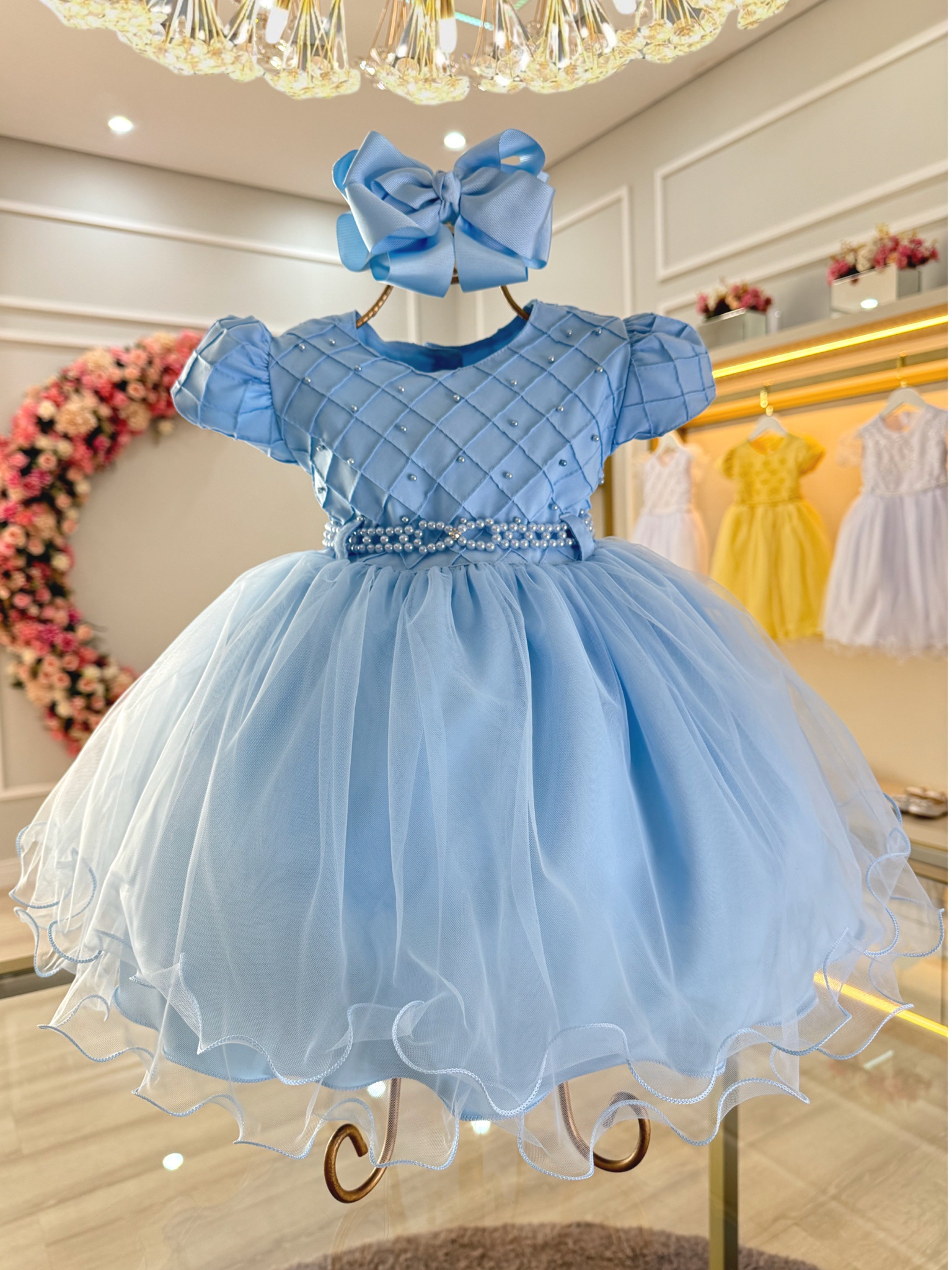 Vestido Bebê Azul Claro Busto Nervura Pérolas Batizados
