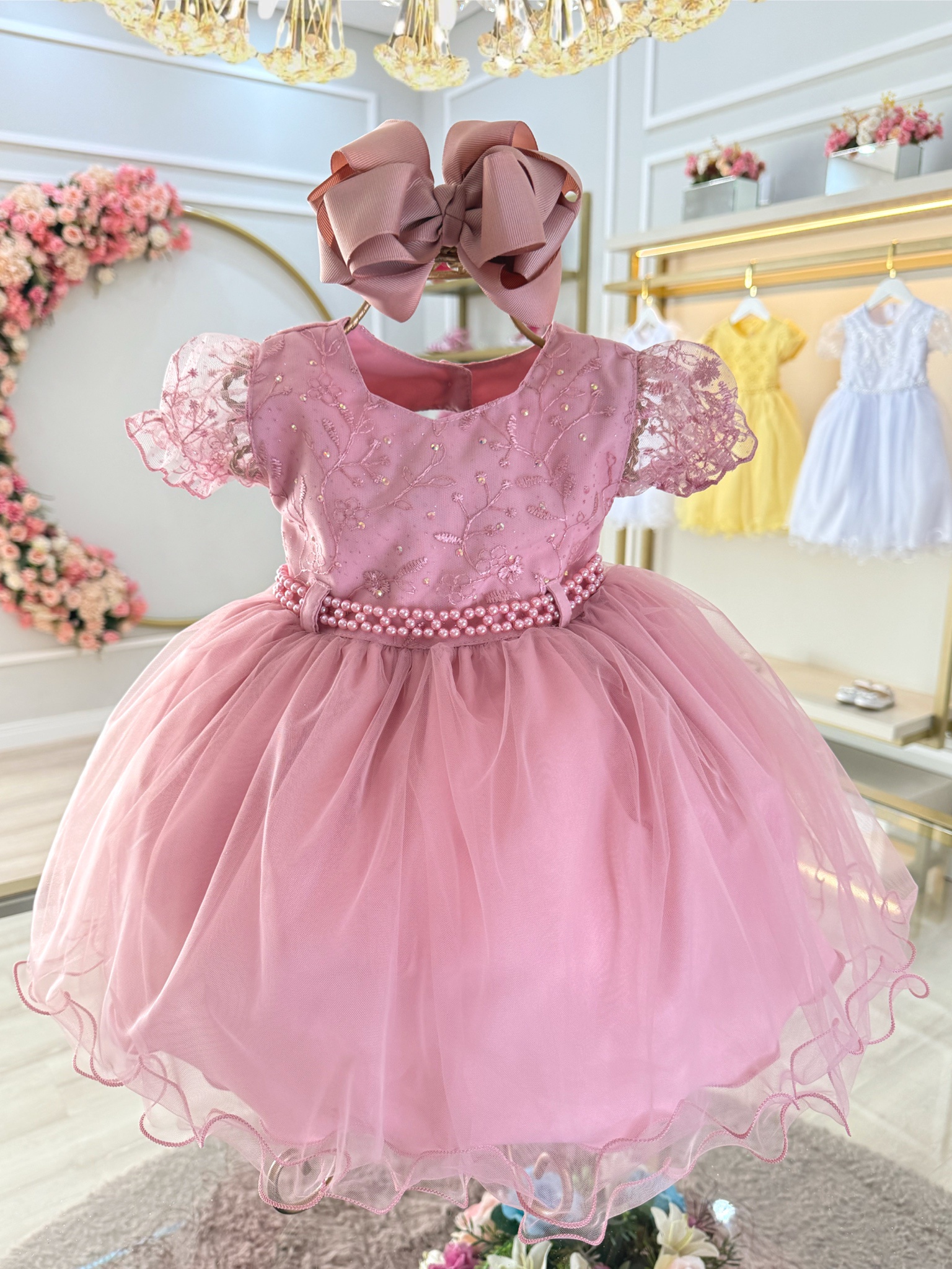 Vestido Bebê Rose Busto Renda e Strass Luxo Batizados