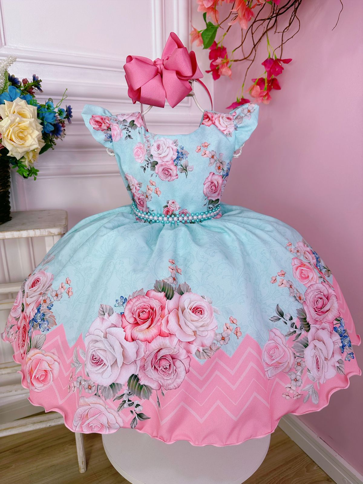 Vestido Infantil Verde Rosas Cinto Pérolas Luxo Paris