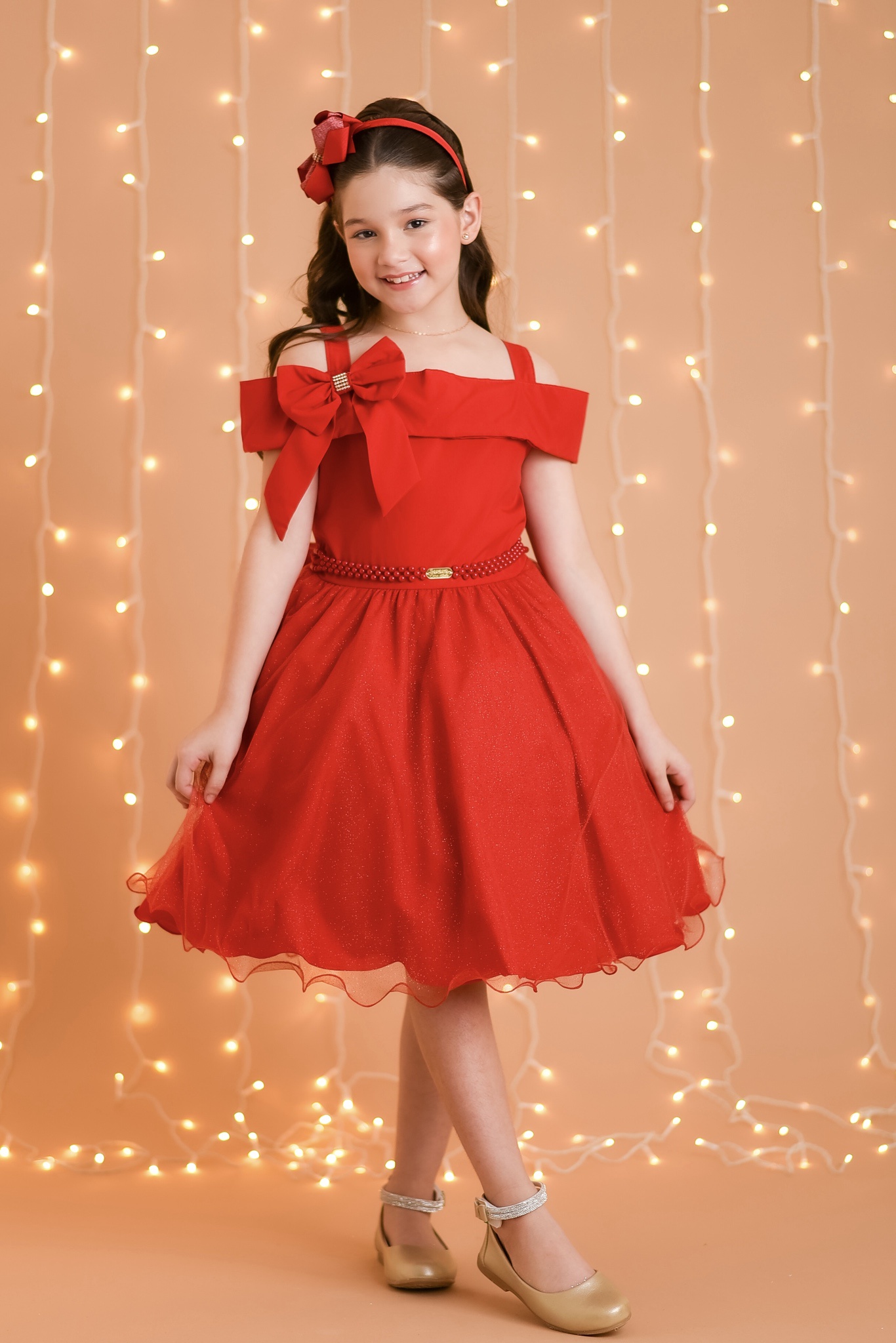 Vestido Infantil de Alça Vermelho Saia Glitter e Broche Festas