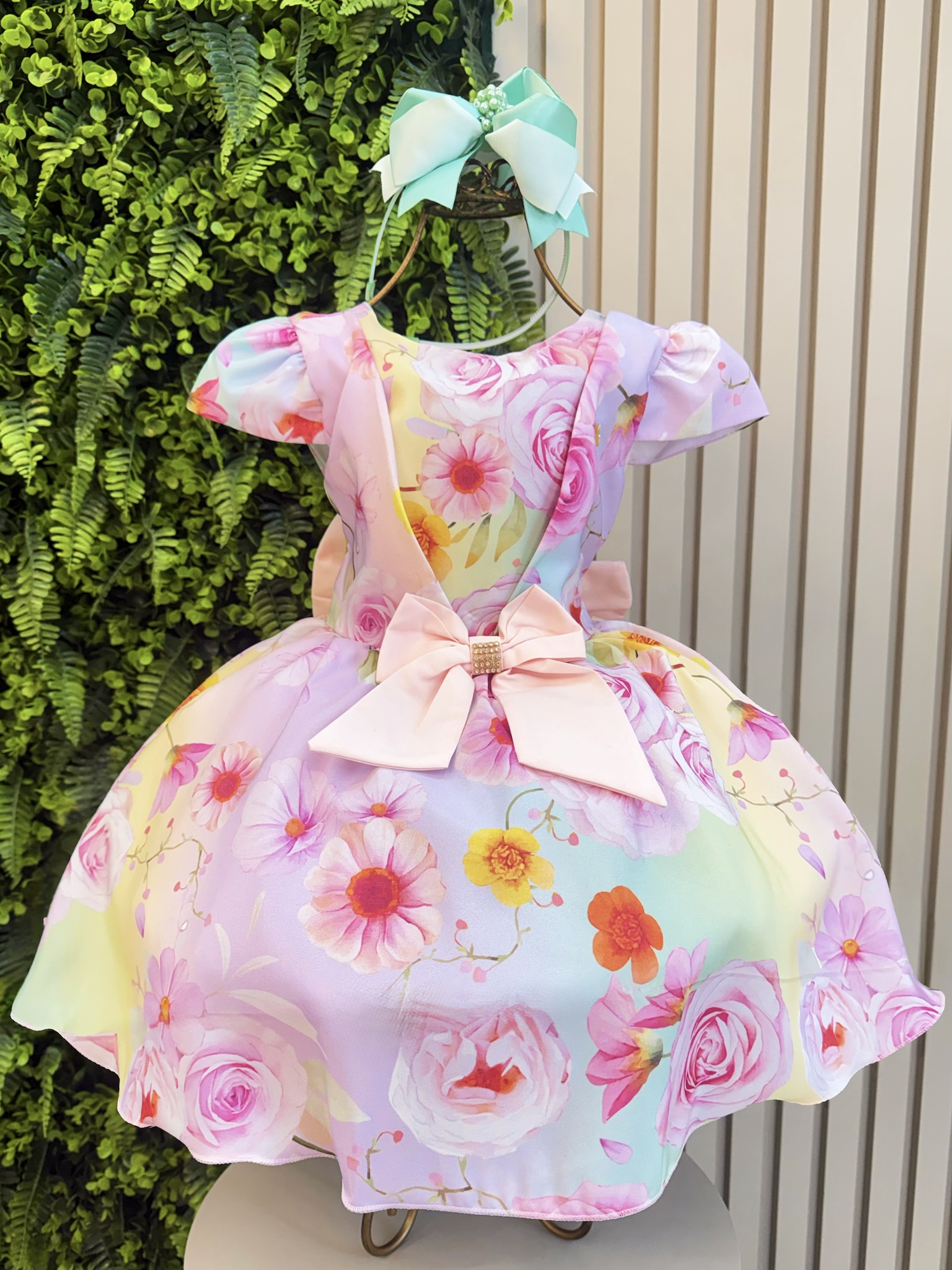 Vestido Infantil Lilás Primavera C/ Laço Strass Luxo