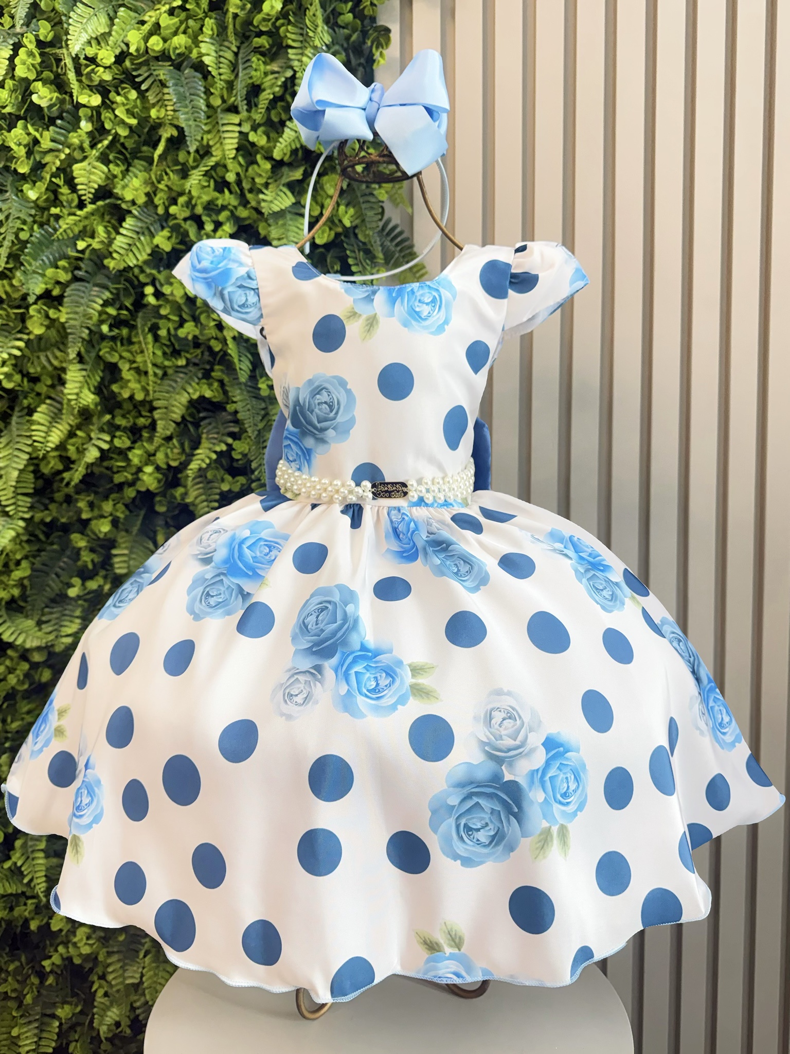 Vestido Infantil Off White e Azul Florido de Rosas Primavera