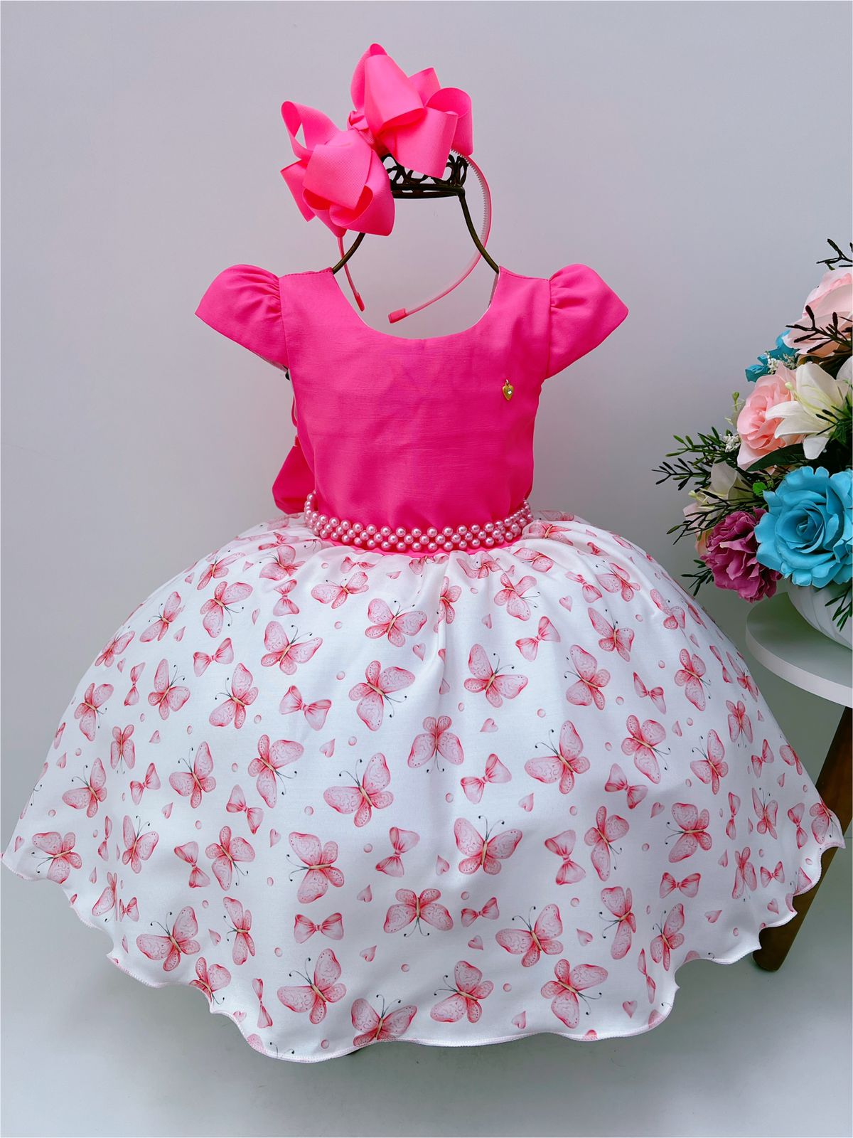 Vestido Infantil Pink com Borboletas e Corações Cinto Pérolas