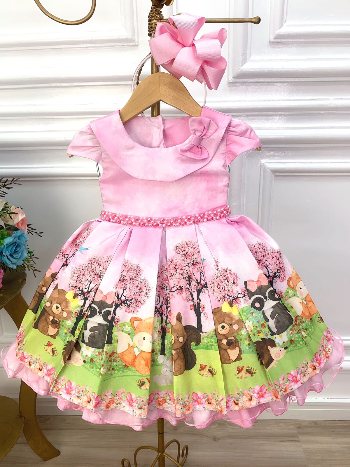 Vestido Infantil Rosa Bosque Jardim Encantado e Cinto Pérolas