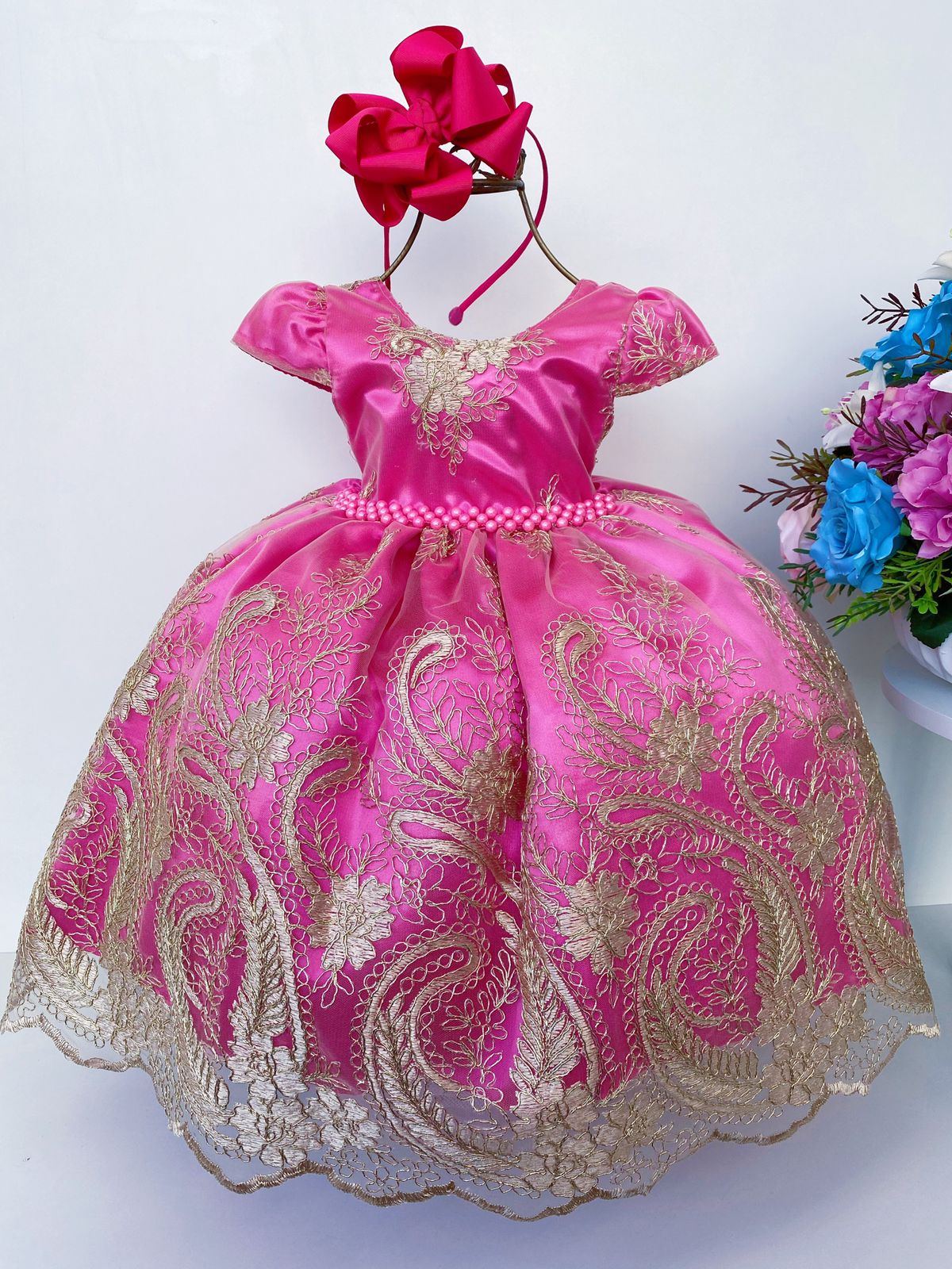 Vestido Infantil Pink Renda Realeza Dourada Cinto Pérola