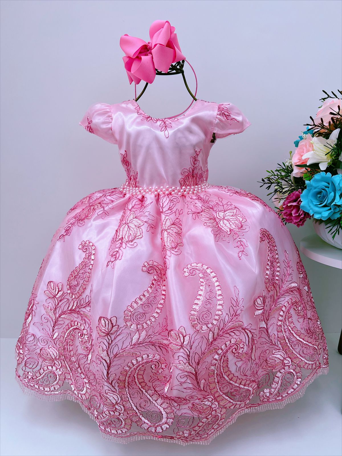 Vestido Infantil Rosa Renda Realeza Cinto de Pérolas