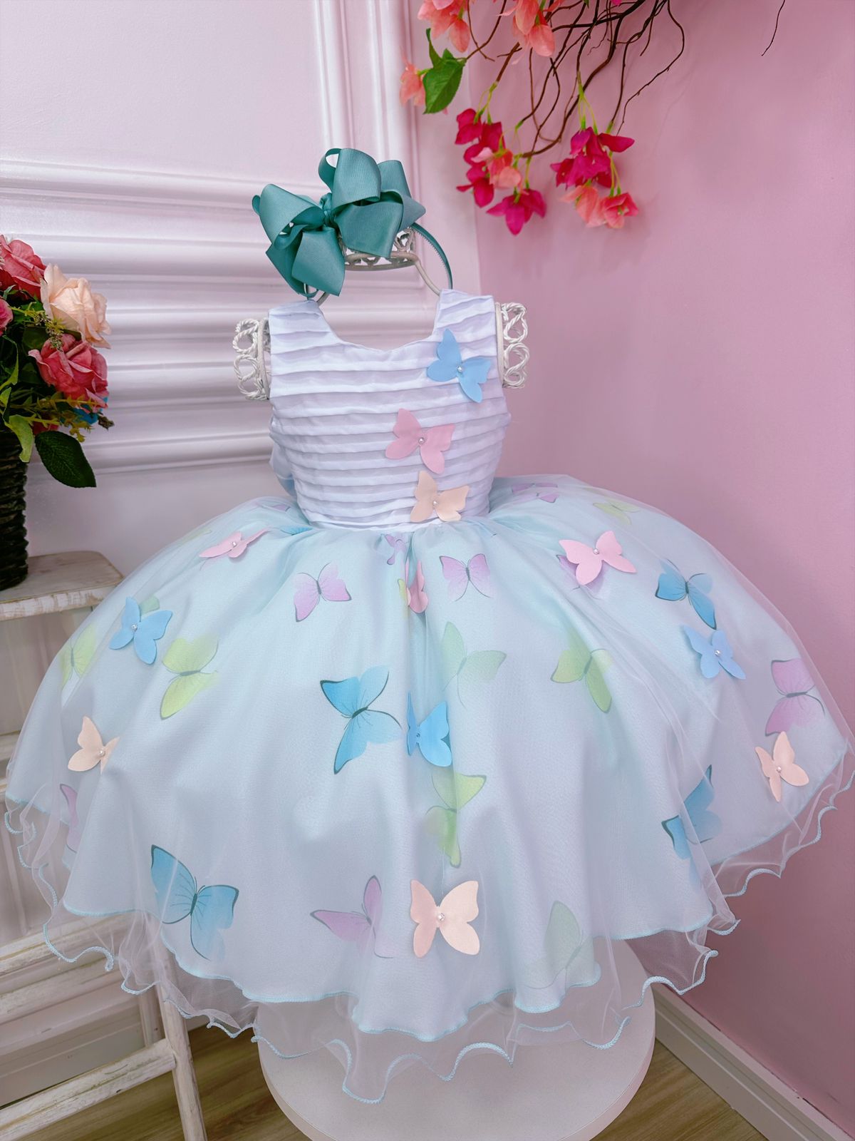 Vestido Infantil Branco Peito Plissado Saia Azul Borboletas