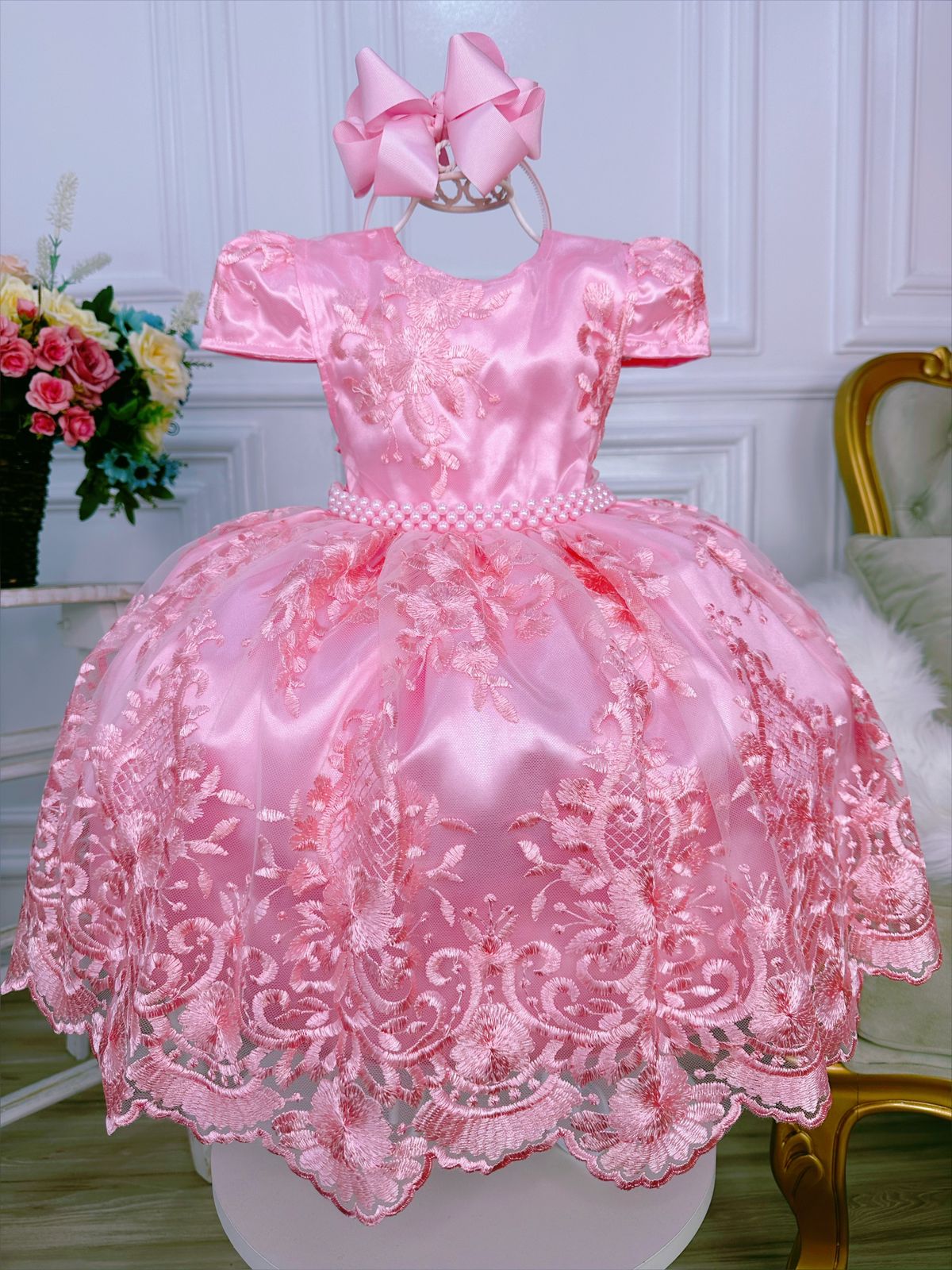 Vestido Infantil Rosa C/ Renda Realeza e Pérolas