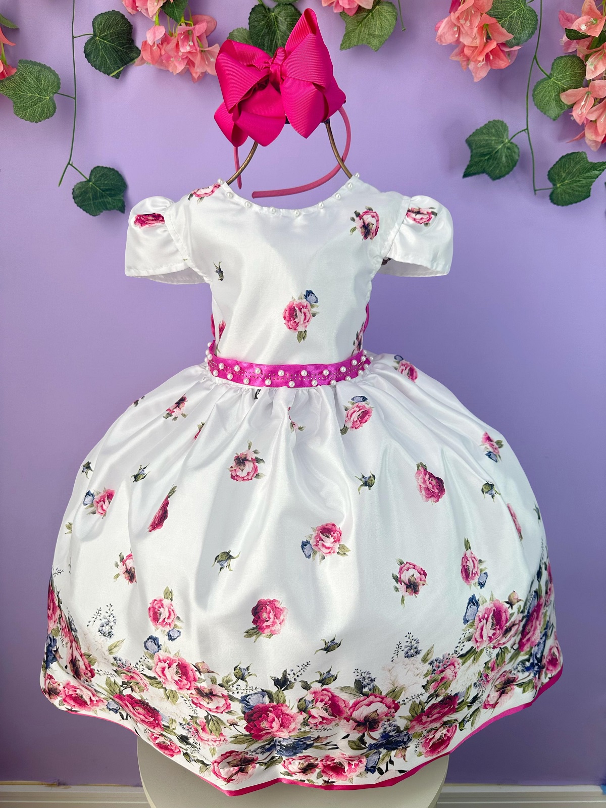 Vestido Infantil Branco Florido Pink e Cinto Strass Pérolas