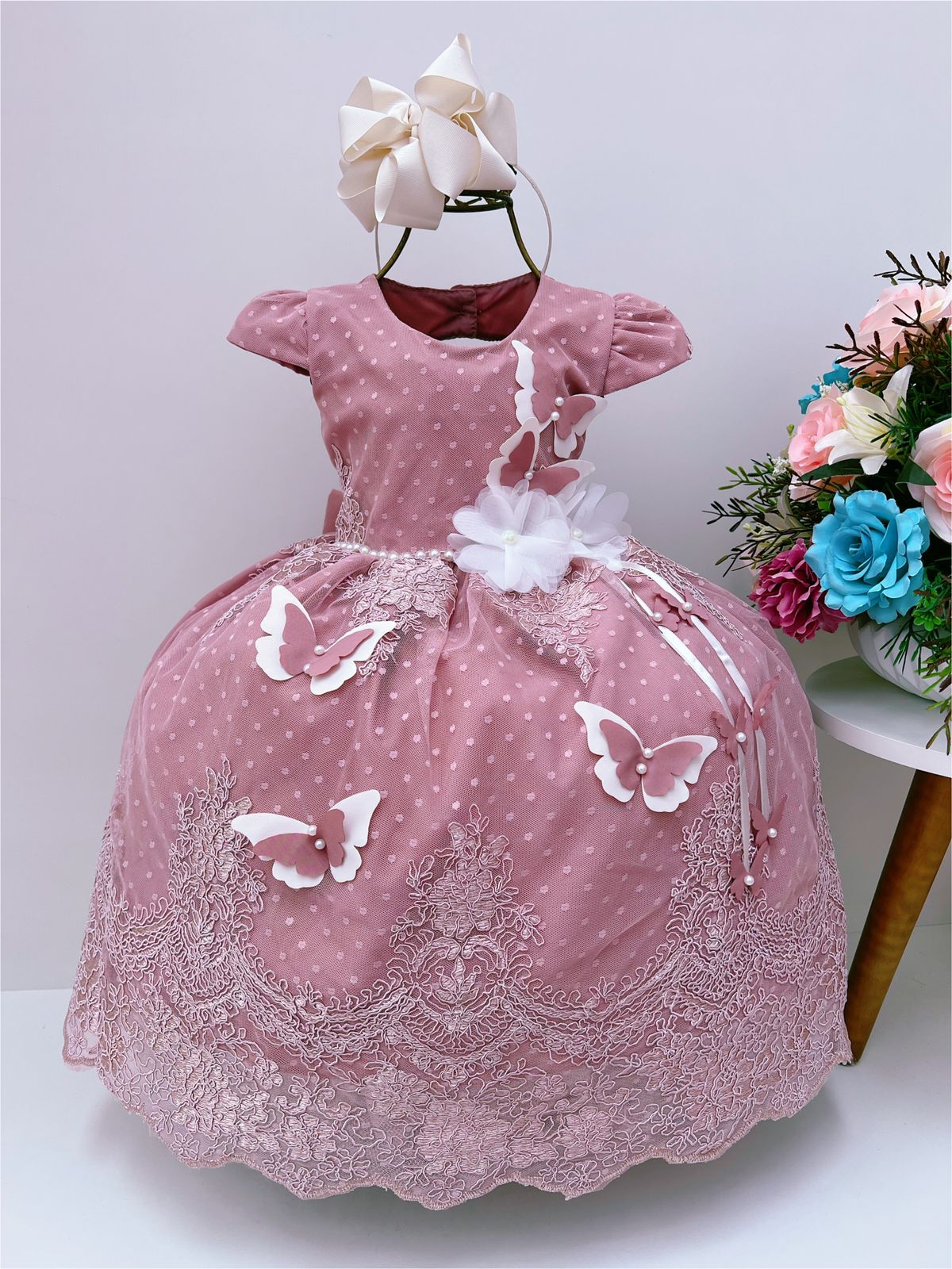 Vestido Infantil Rosé Claro C/ Borboletas Bordados Pérolas