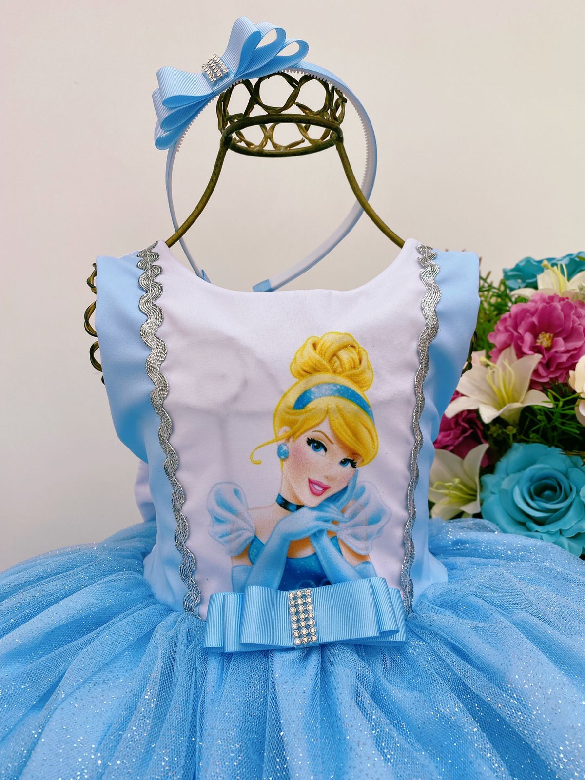 Vestido Infantil Cinderela Azul brilho com tiara - Fabuloso Ateliê