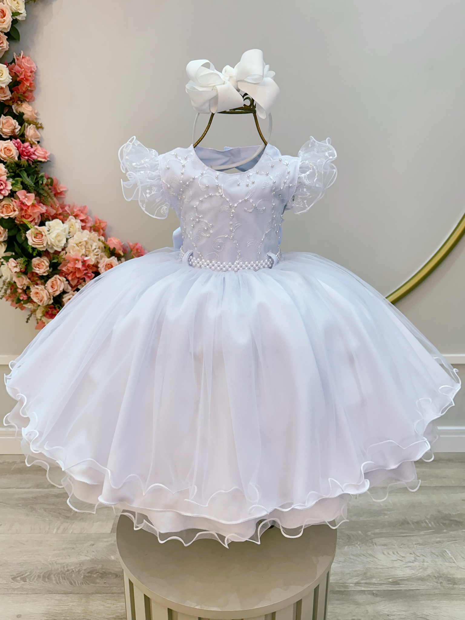 Vestido Infantil Branco Busto Com Renda Batizados Daminhas