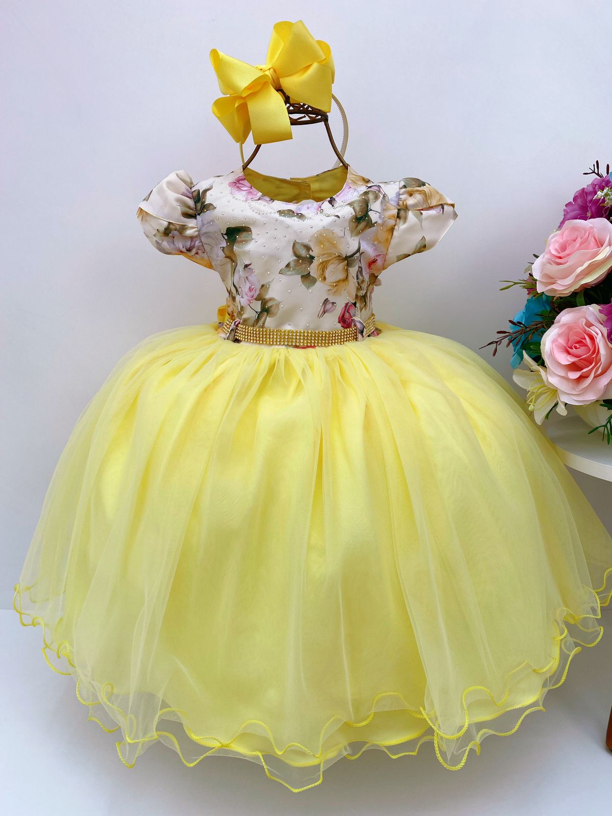 Vestido Infantil Busto Floral Saia Amarela Cinto Strass