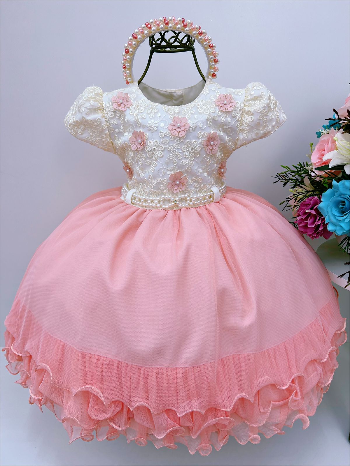 Vestido Infantil Off White Renda Pérolas e Aplique de Flores