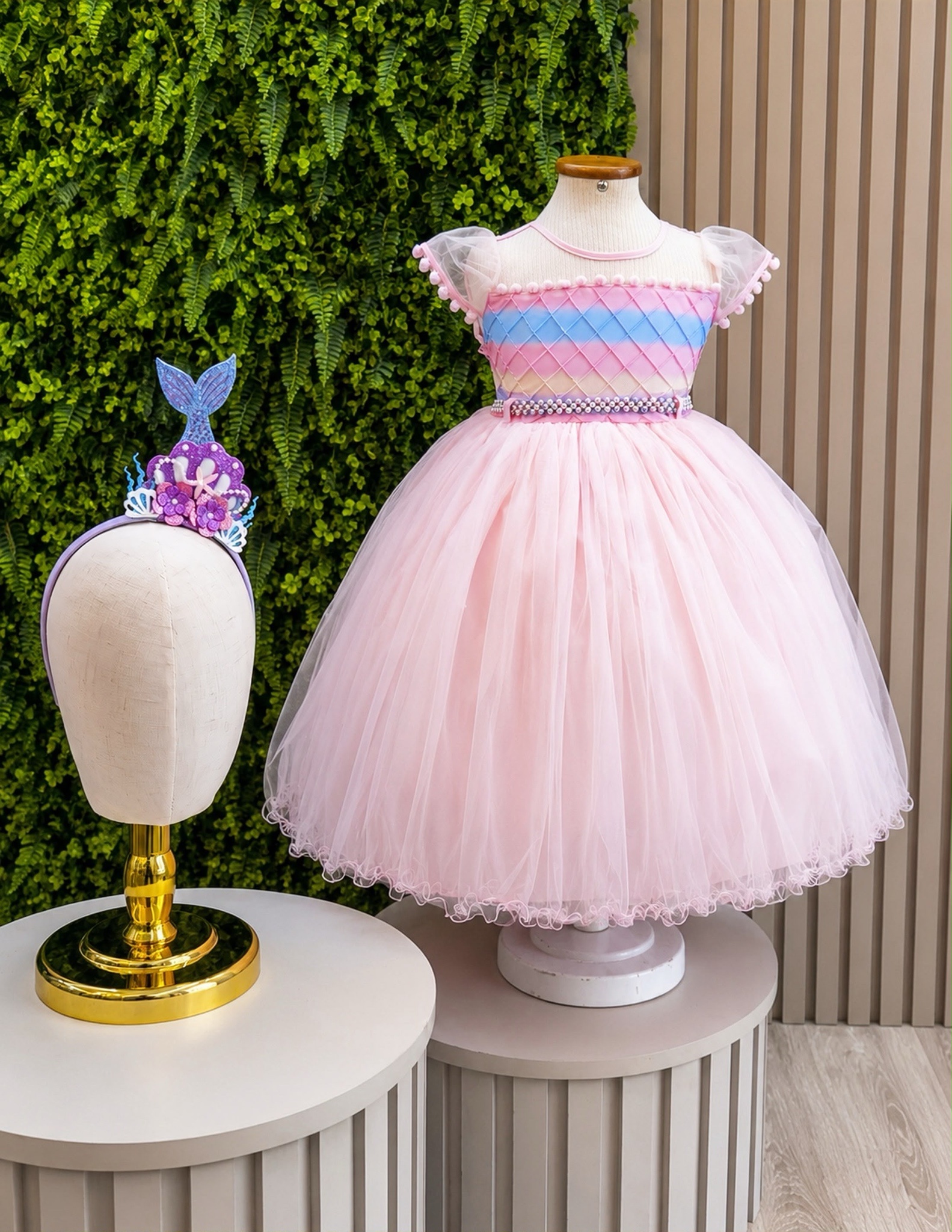 Vestido Infantil Colorido Pompons + Tiara ou Laço