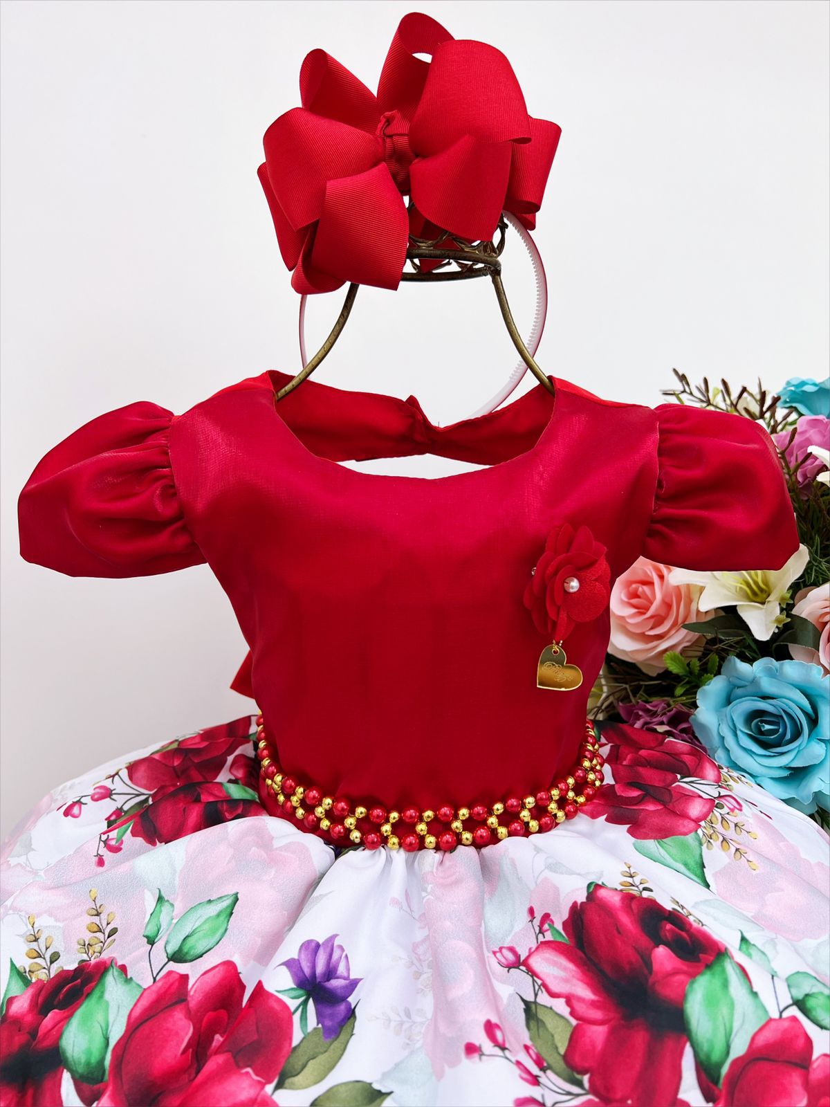 LOCAÇÃO Vestido princesa vermelho/marsala com flores 3D em tecido