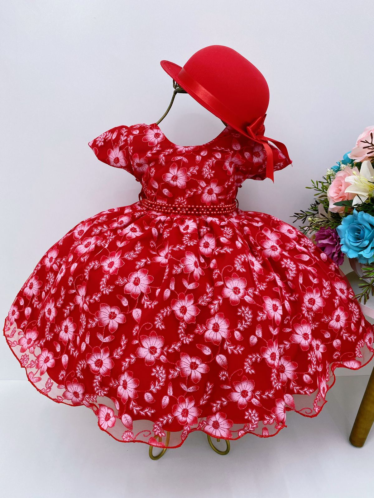 Vestido Infantil Vermelho Rendado Cinto Pérolas C/ Chapéu