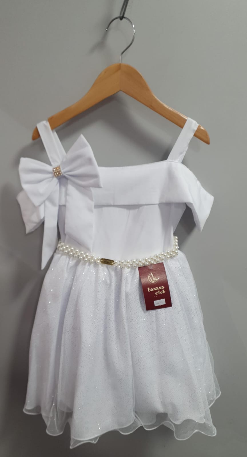 Vestido Infantil de Alça Branco Saia C/ Glitter e Broche Festas