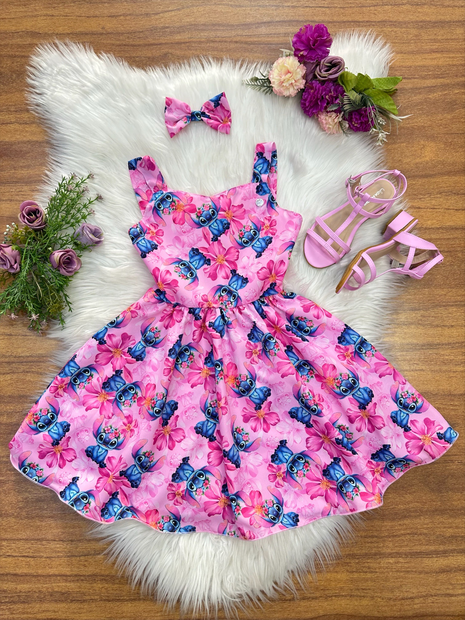 Vestido Infantil Lilo Stitch e Angel C/ Laço Rosa Colorido