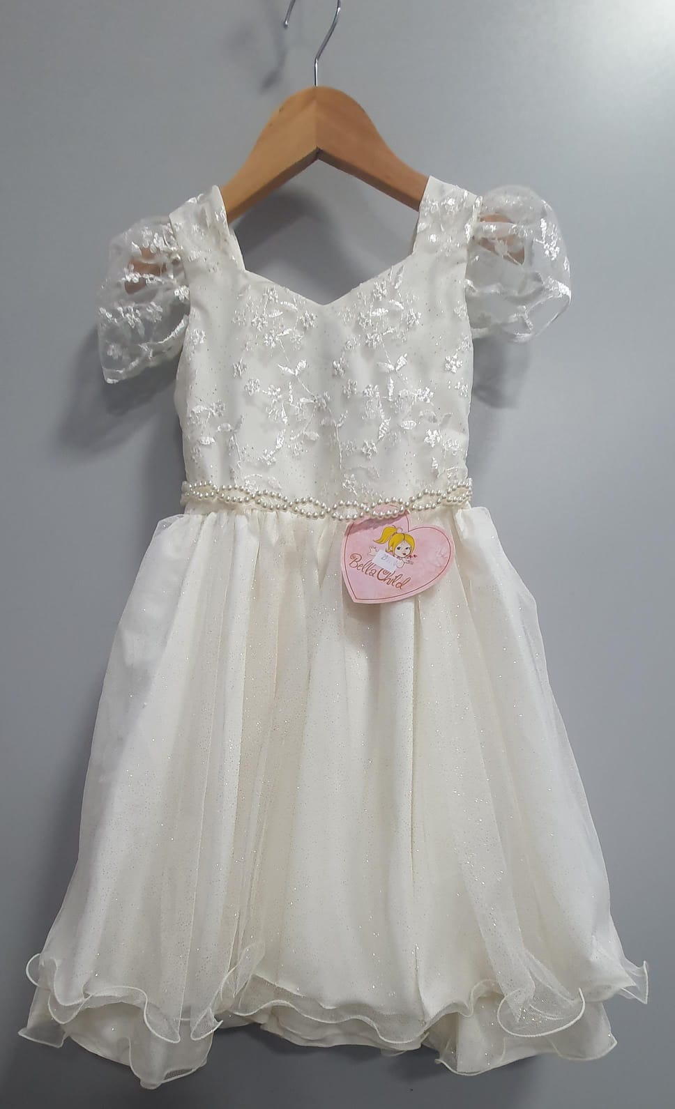 Vestido Infantil Marfim Renda Cinto de Pérolas Festas