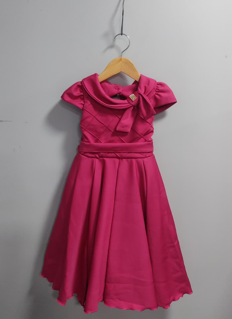 Vestido Infantil Pink Busto Nervura Formaturas Damas