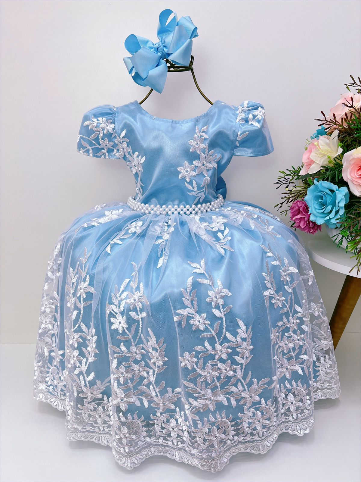 Vestido Infantil Azul Renda Branca Realeza e Pérolas Luxo