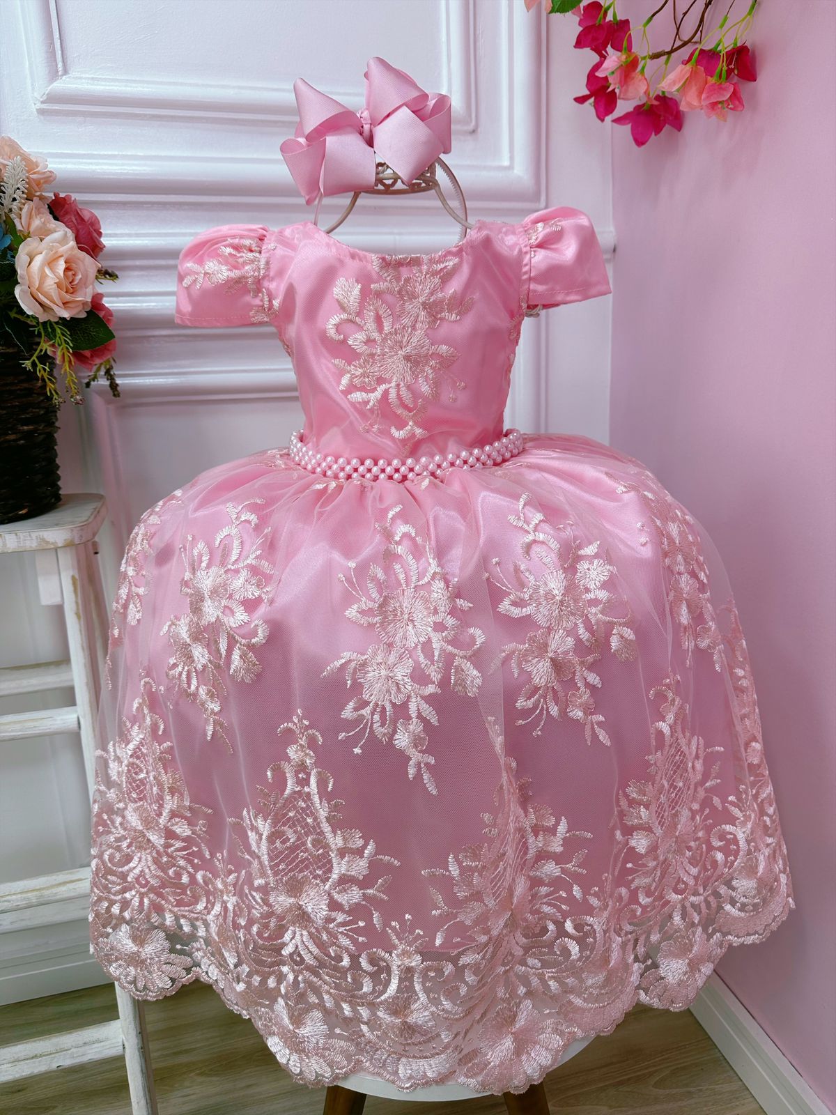 Vestido Infantil Rosa Com Renda Realeza Cinto de Pérolas