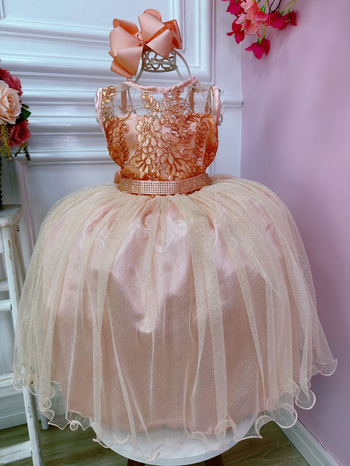 Vestido Infantil Salmão C/ Renda Realeza Metalizada Glitter