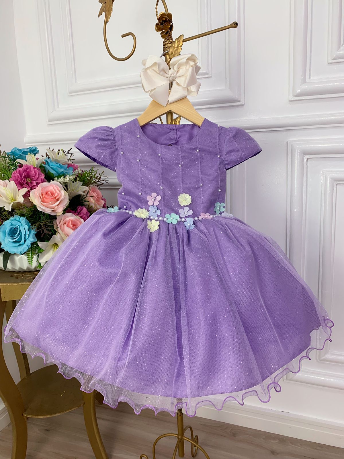 Vestido Infantil Lilás C/ Aplique de Flores Glitter Pérolas