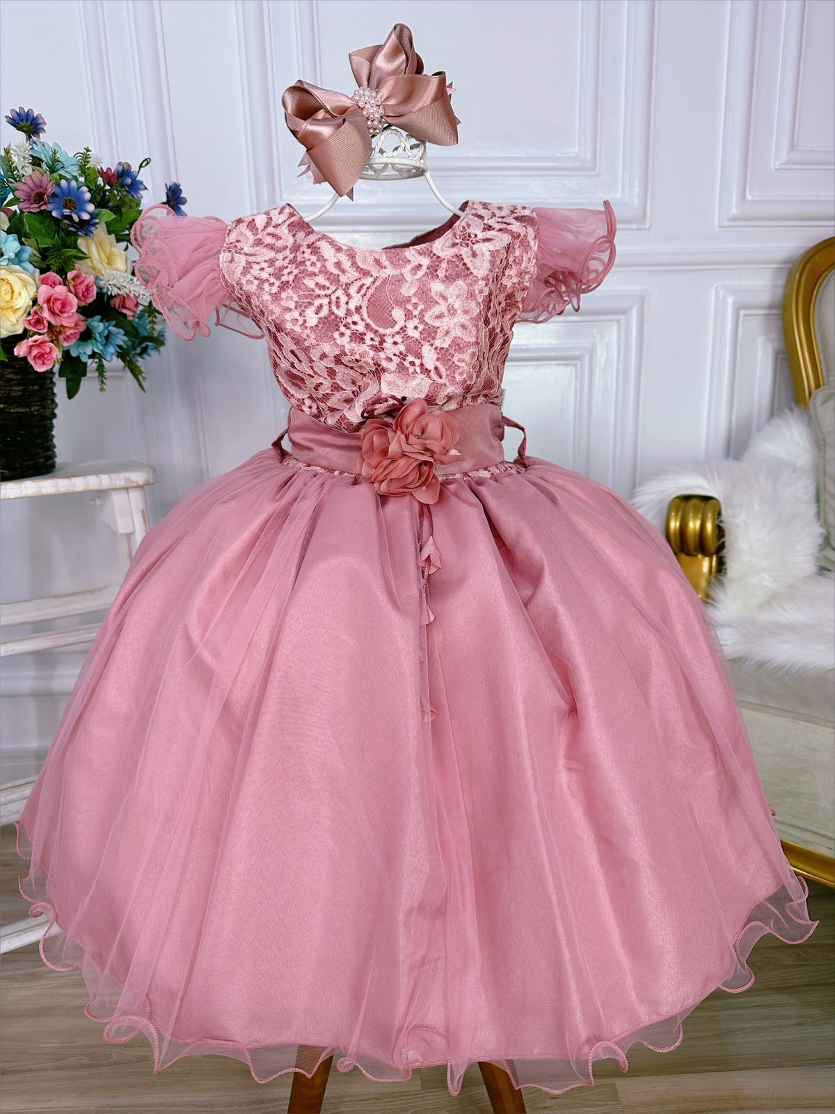 Vestido Infantil Rose C/ Renda e Broche de Flor e Pérola