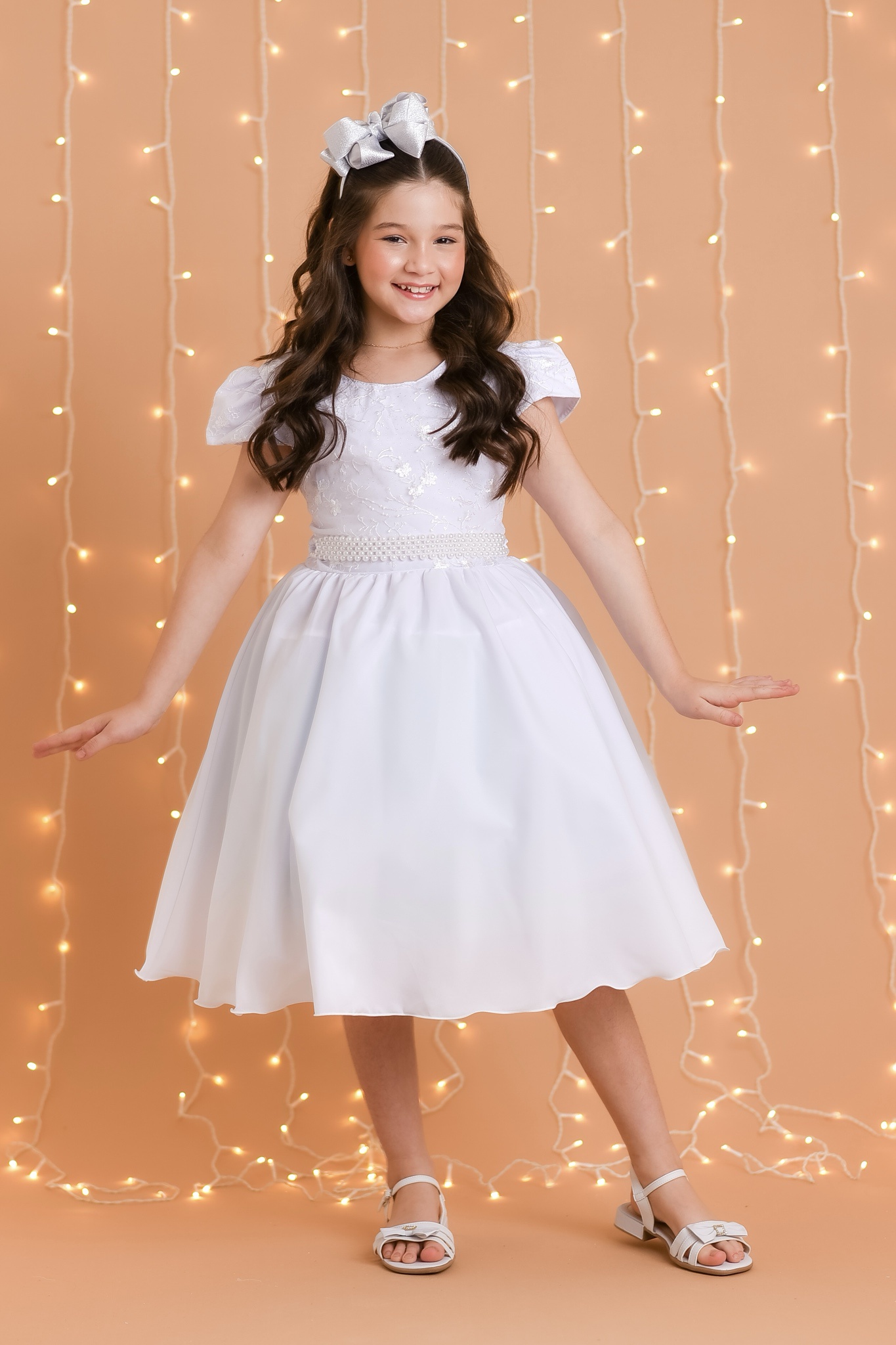 Vestido Infantil Branco Busto Com Renda Daminhas Festas