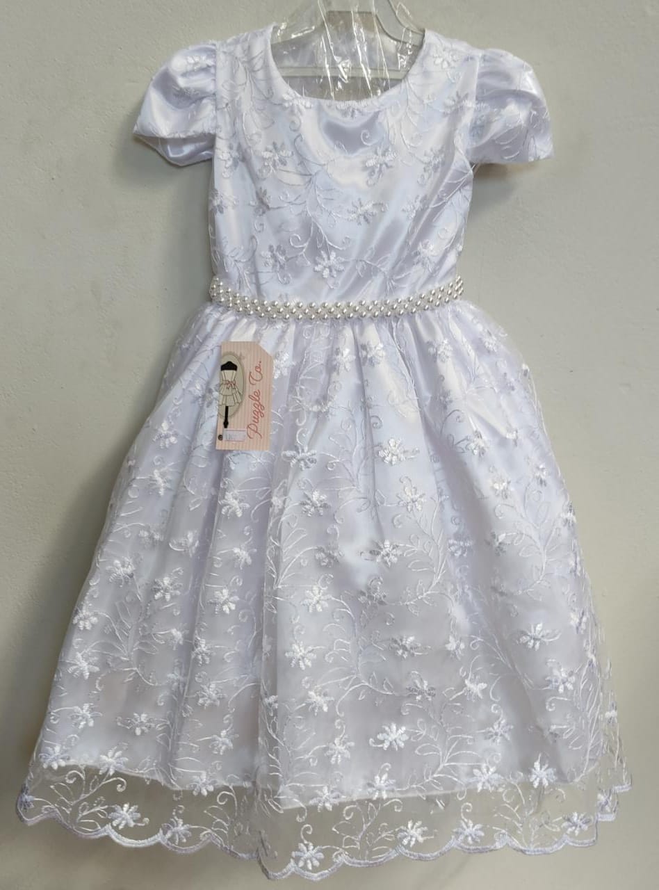 Vestido Infantil Branco Com Renda Realeza Cinto de Pérolas