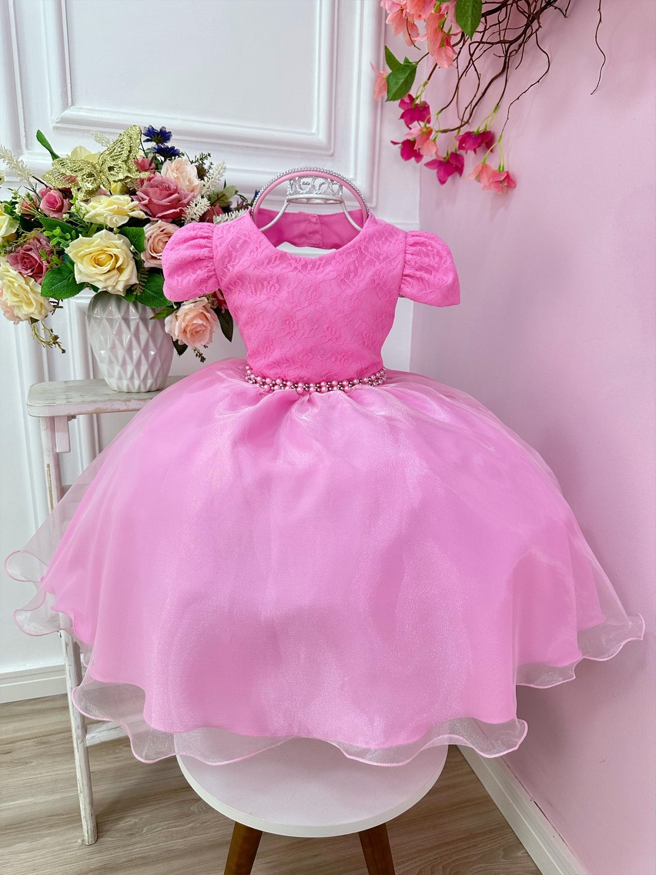 Vestido Infantil Rosa Chiclete Renda Damas C/ Pérolas e Tiara