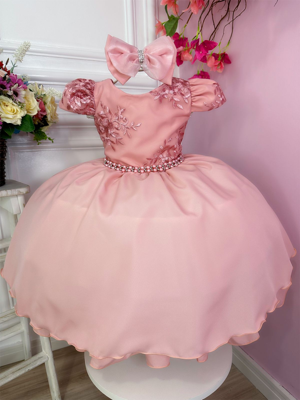 Vestido Infantil Rose Com Renda Cinto Pérolas e Laço