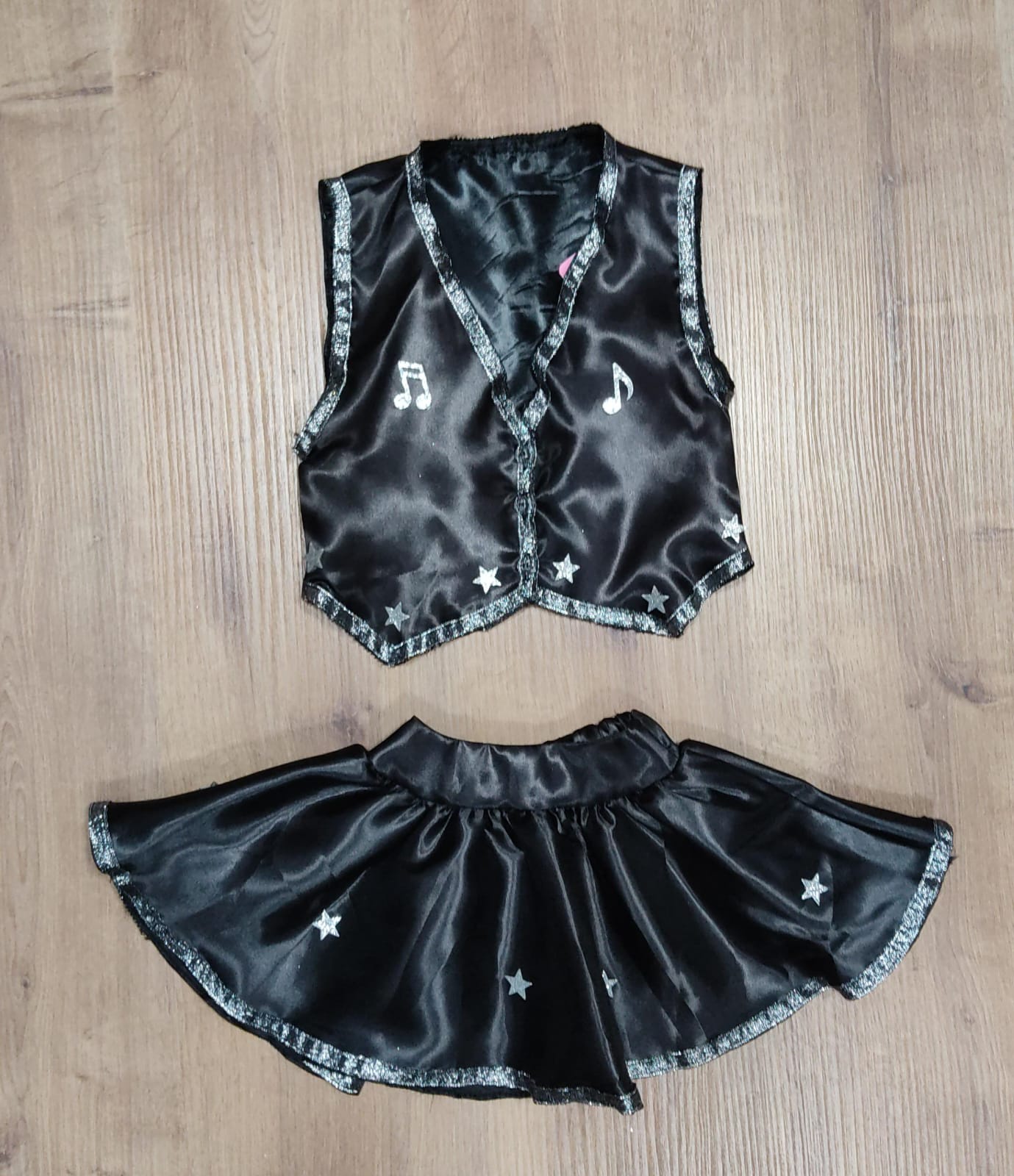 Conjunto Fantasia Infantil da Barbie Boiadeira Preta Festas