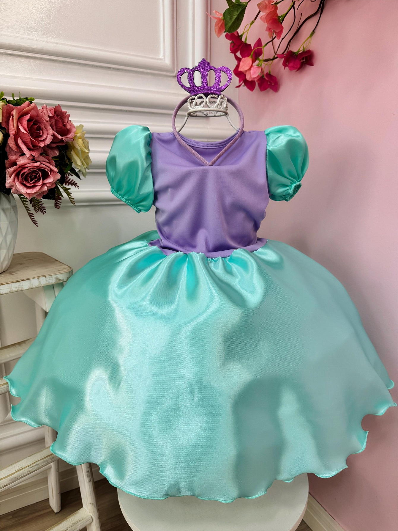 Fantasia Infantil Sereia c/Tiara, em Cetim e Helanca
