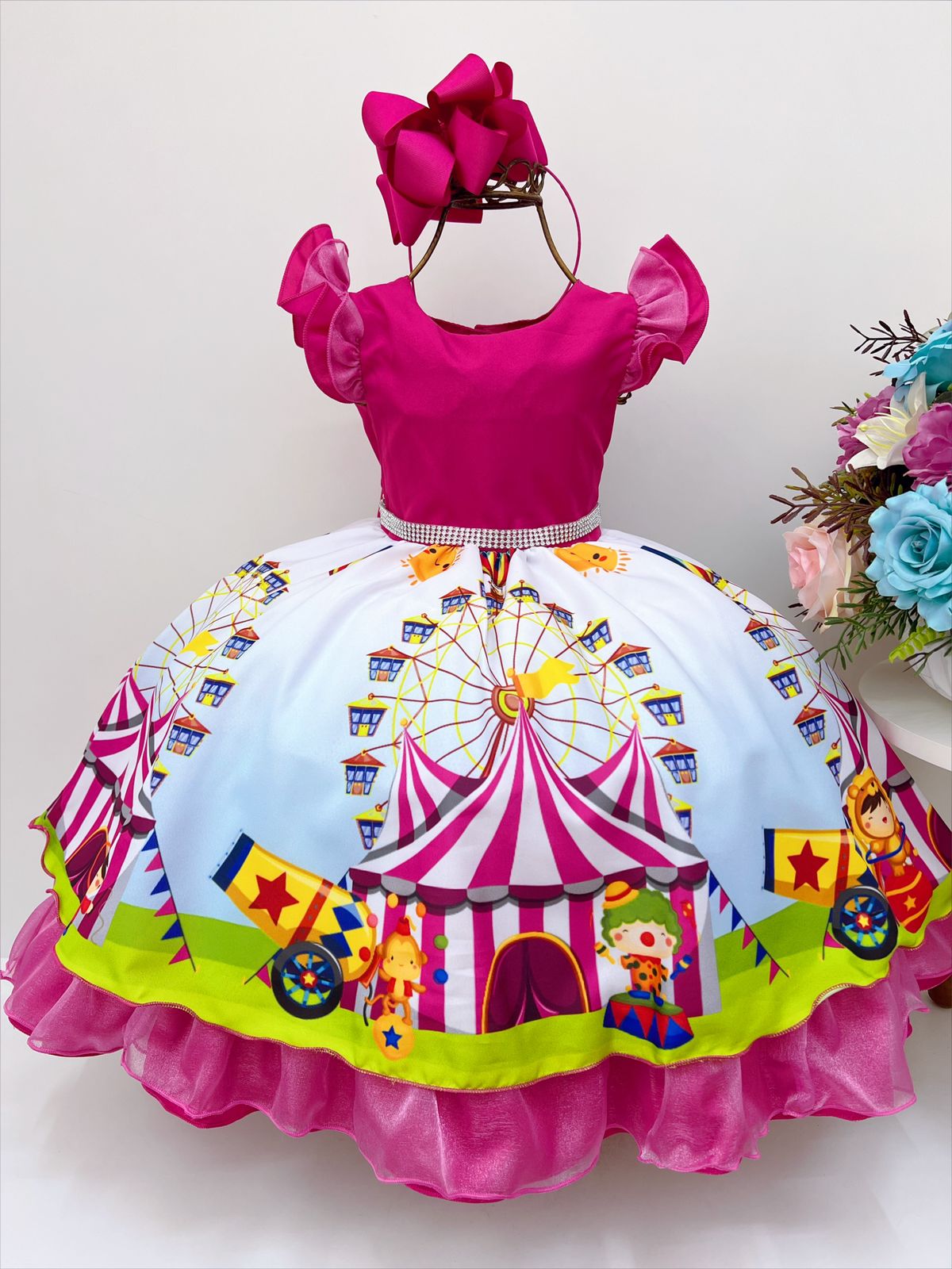 Vestido Infantil Circo Rosa Chiclete Carrossel Cinto Strass
