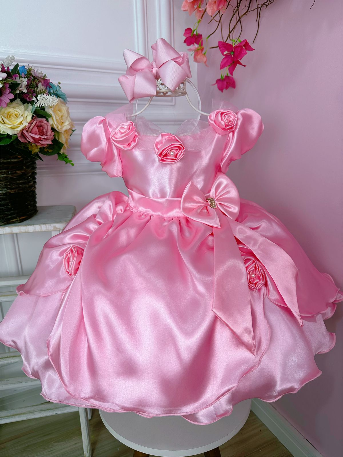 Vestido Infantil Princesa Rosa Com Aplique de Flores