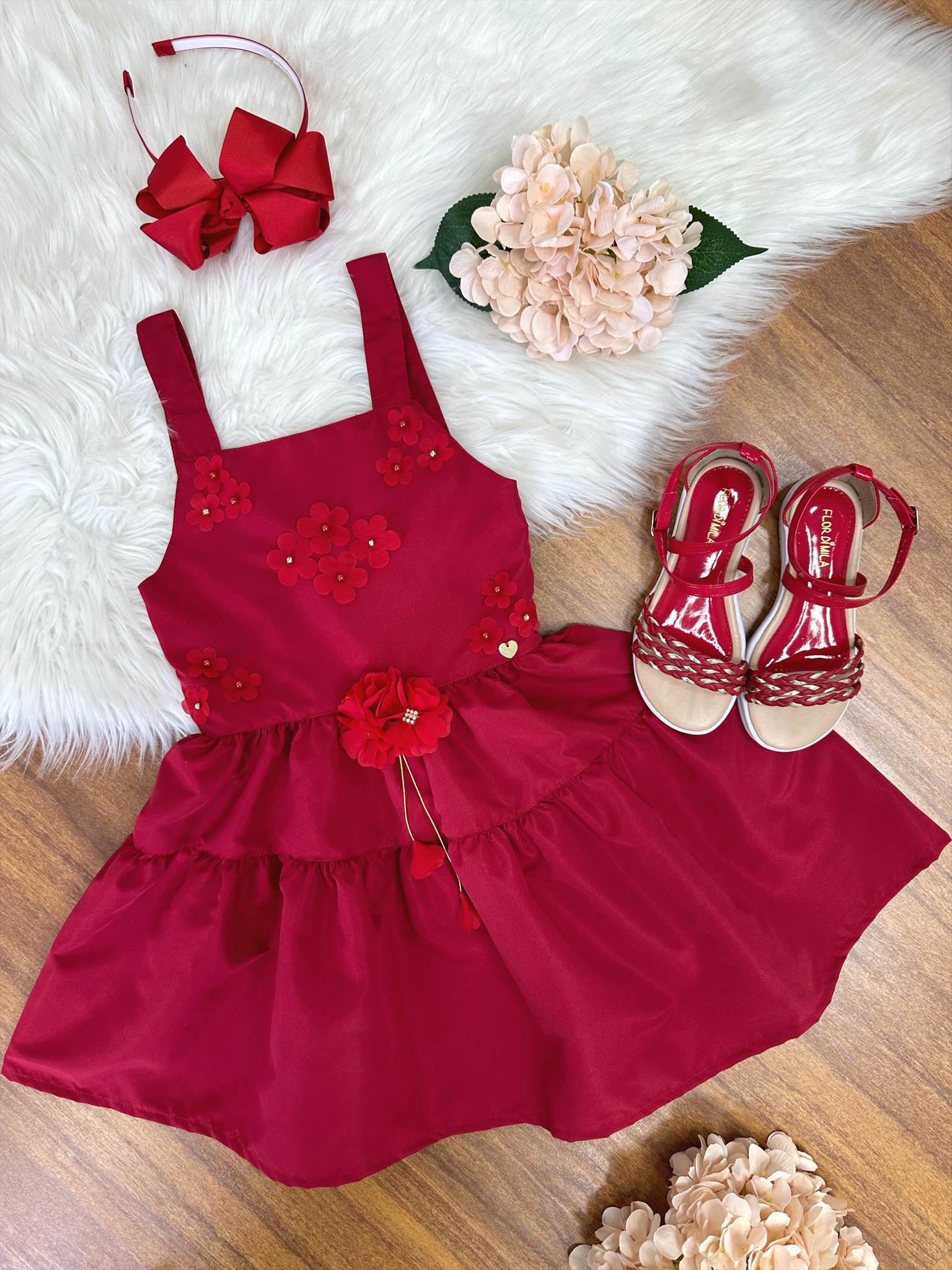 Vestido infantil de Alça Vermelho C/ Apliques de Flores Luxo