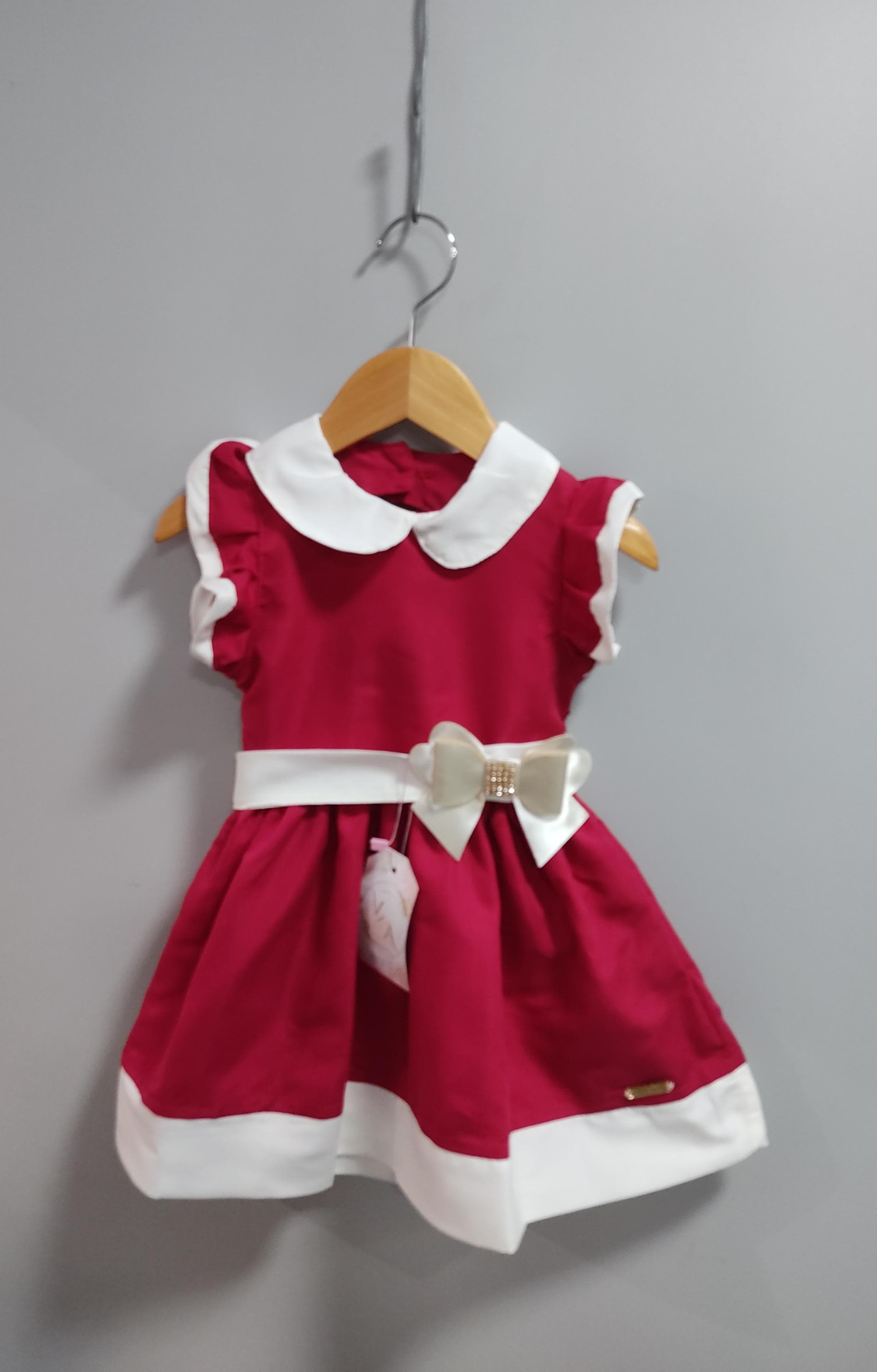 Vestido Infantil Vermelho Gola Gôde C/ Broche Luxo Daminha