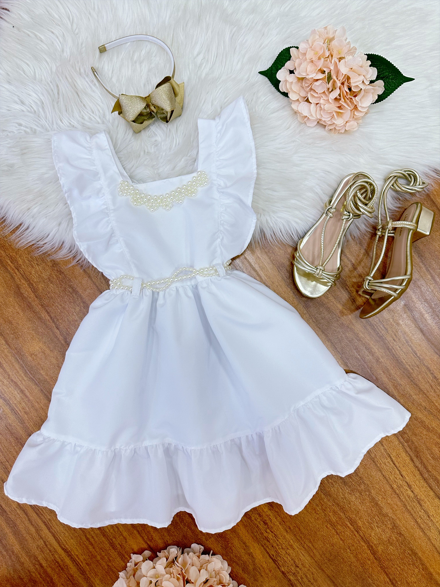 Vestido Infantil Branco Luxo Com Pérolas Festas Daminhas