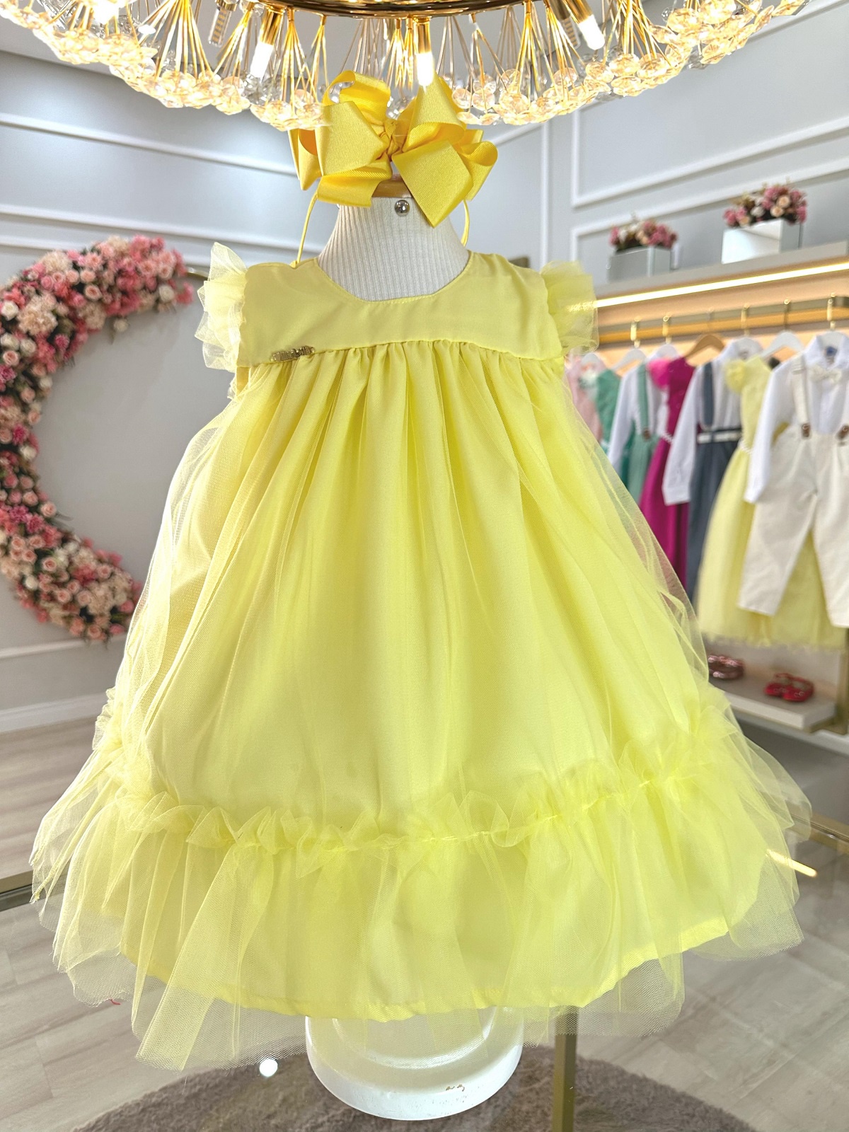 Vestido Infantil Trapézio Amarelo Festas