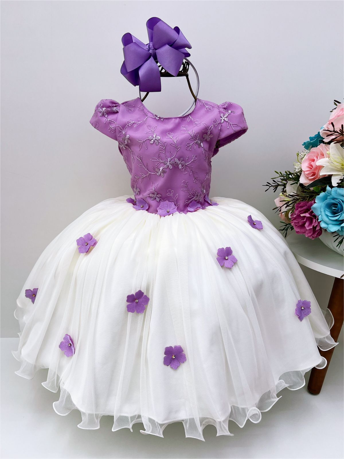 Vestido Infantil Lilás e Off Aplique Flores Renda Luxo